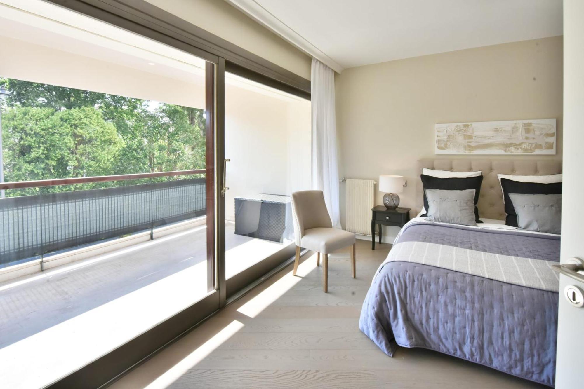 Cannes - 2-Br Flat 15-Min Walk To The Beaches ภายนอก รูปภาพ